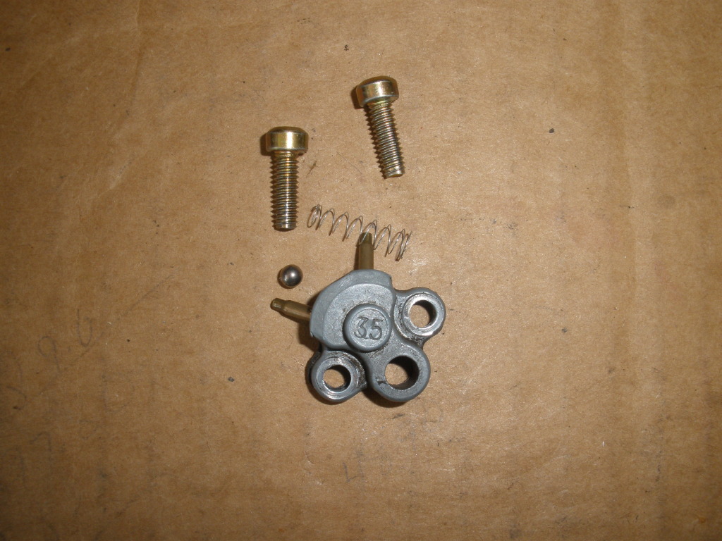 setting float levels on and correcting a rich edelbrock carb Grumpys