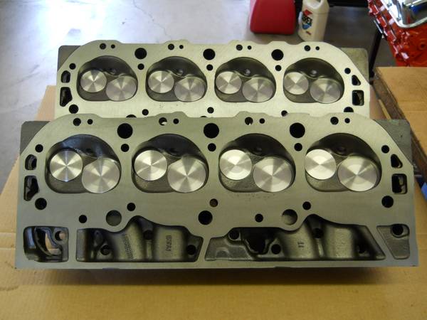 closed vs open chamber big block heads, and casting#s | Grumpys